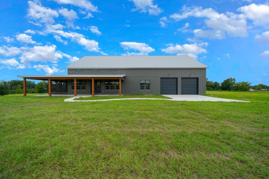 Outside view of a custom built barndominium in Citra, FL