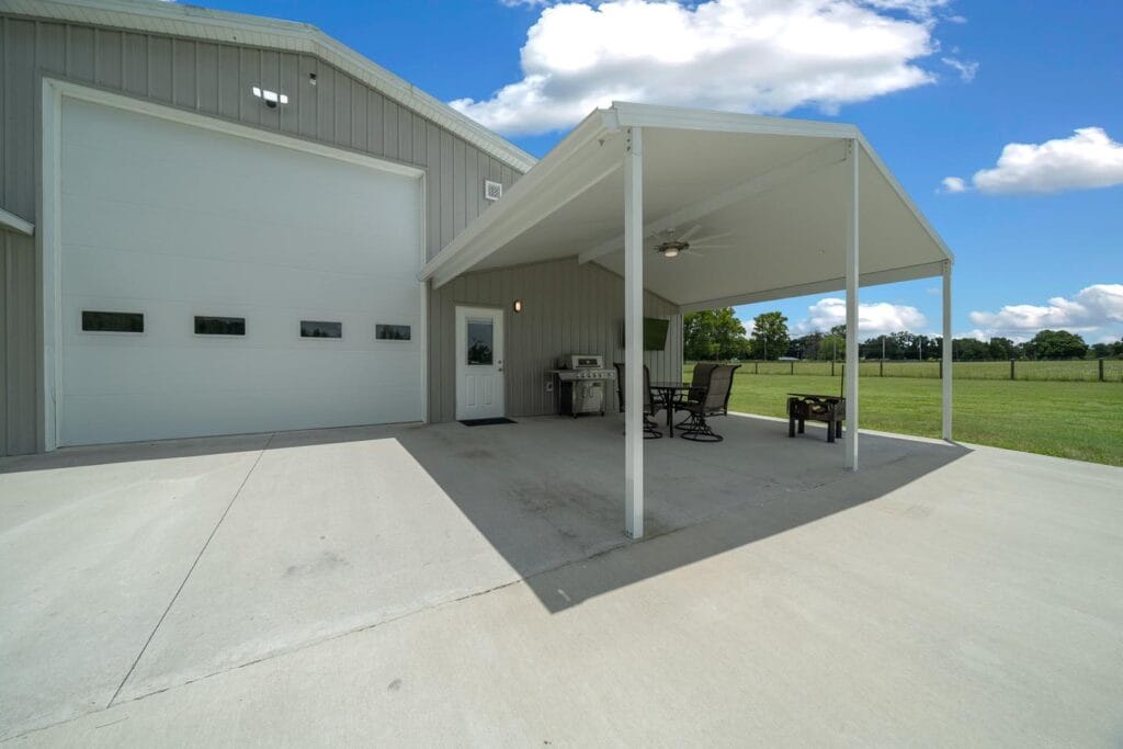 outside view of a custom RV barndominium in Citra, FL