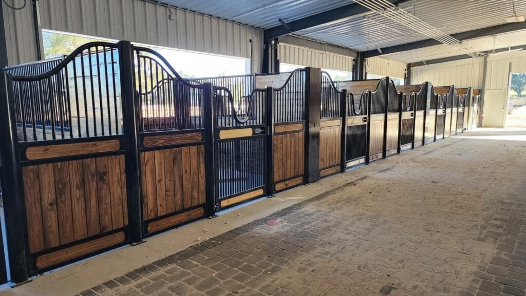 custom built horse stalls in Reddick, FL