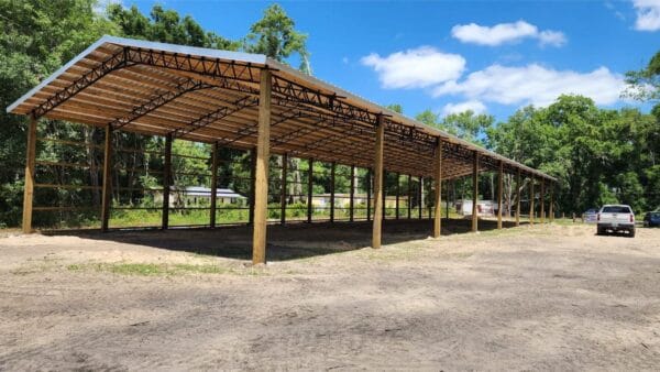 open kit barn built in Anthony, FL