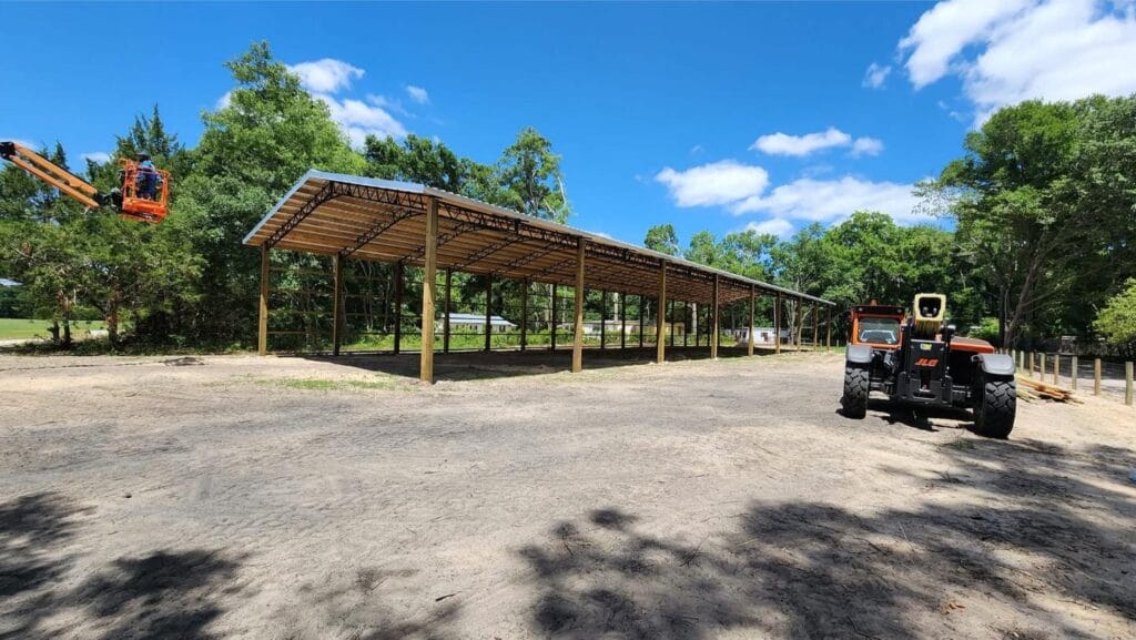 open kit barn built in Anthony, FL